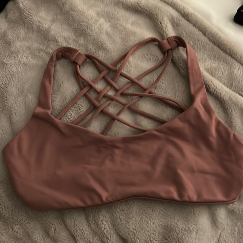 Lulu Lemon Free To Be Bra *Wild*